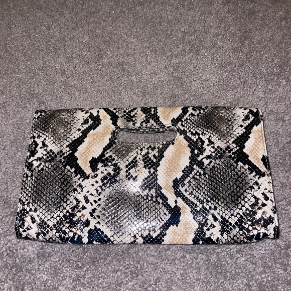 Nine West Snakeskin Print Clutch Bag Purse - Picture 2 of 3